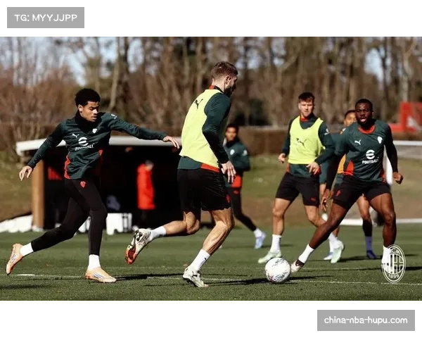 AC米兰迎战帕尔马关键战,莫德里奇与普利希奇联袂领衔首发 AC米兰迎战帕尔马关键战,莫德里奇与普利希奇联袂领衔首发