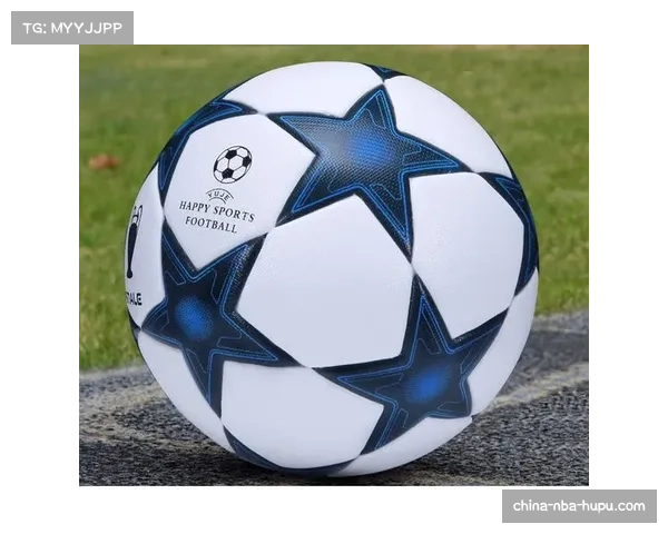 欧冠与某时尚品牌推出联名系列,融合足球与街头文化元素 欧冠与某时尚品牌推出联名系列,融合足球与街头文化元素